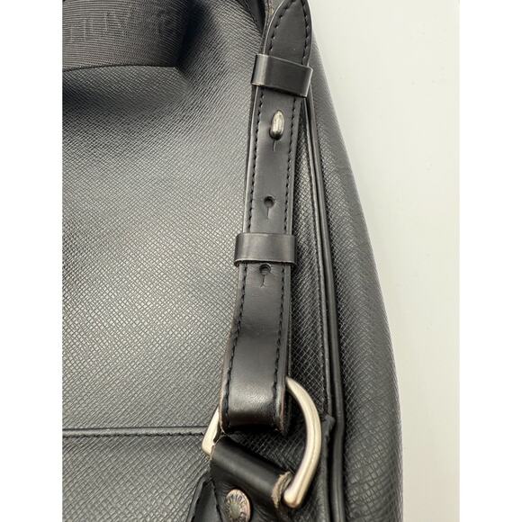 Authentic Louis Vuitton Cassier Backpack – Black Taiga Leather (Authenticated) - Picture 13 of 15